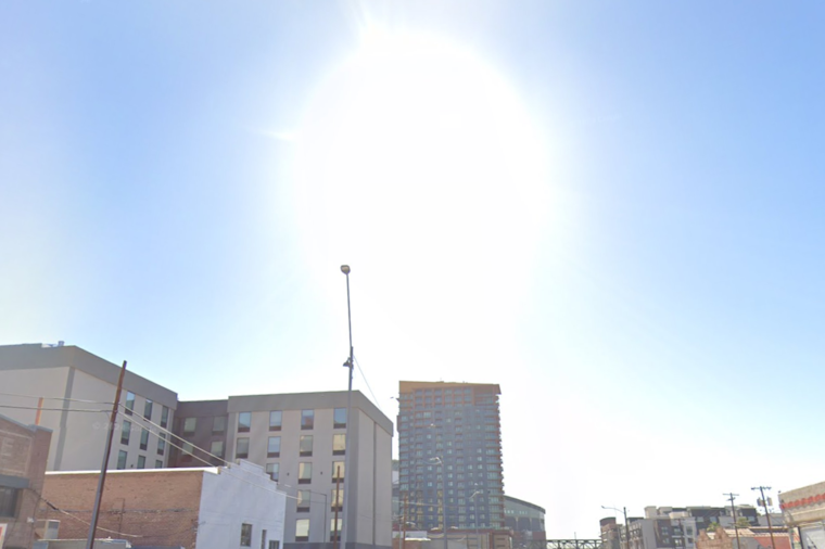Phoenix Braces for Sizzling Week Ahead with Triple-Digit Temperatures Forecasted