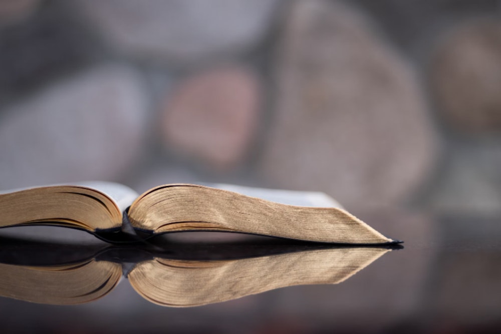Phoenix Pastor Challenges Christian Nationalism, Promotes Unity in Face of Extremism