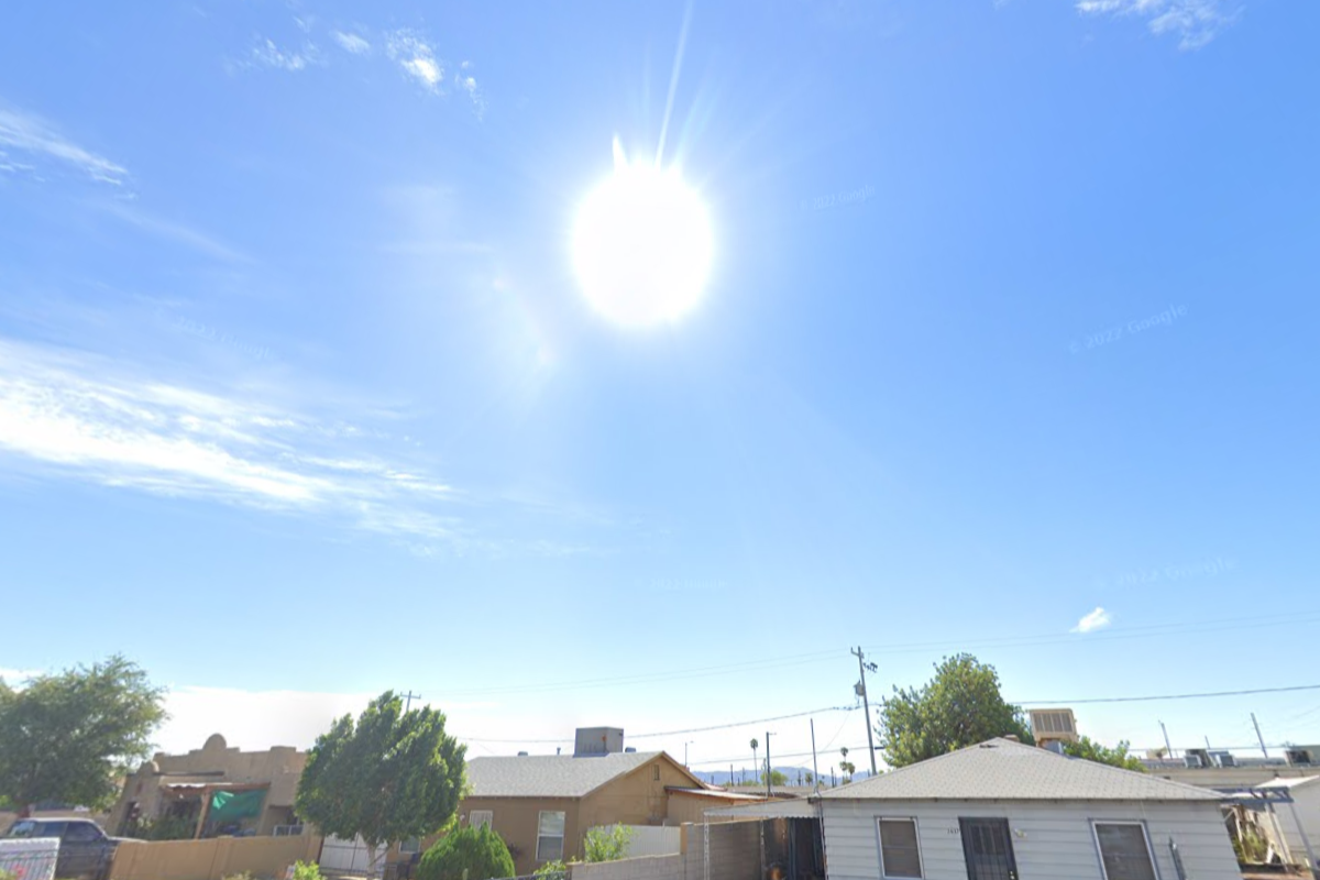 Phoenix Residents to Enjoy Sunny Skies and Warm Temperatures in Early