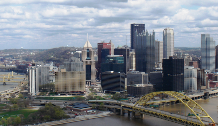 Pittsburgh Braces for Unsettled Weather: Thunderstorms and Clear Spells in Forecast