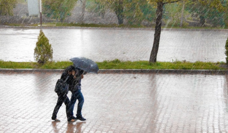 Portland Braces for a Week of Showers and Sunbreaks, NWS Forecasts Mixed Conditions