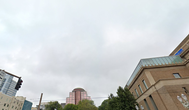 Portland Embraces Classic Overcast and Showery Days, Mild Temperatures Expected Throughout the Week