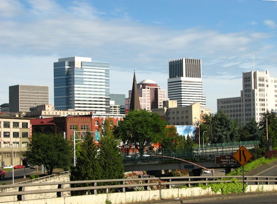 Portland Forecast: Sunny Days Ahead with a Side of Weekend Showers, NWS Advises
