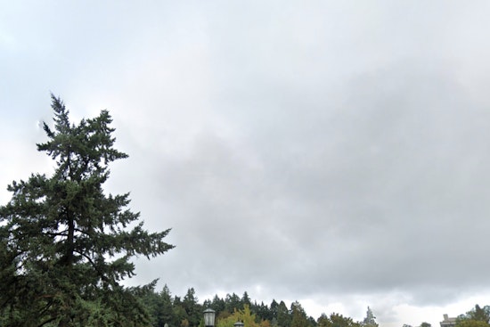 Portland Prepares for Rainy Weekend as National Weather Service Forecasts Showers After Calm Friday