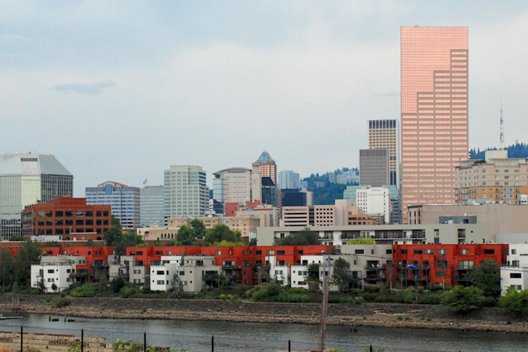 Portland Residents to Face Showers and Thunderstorms in Upcoming Wet Week