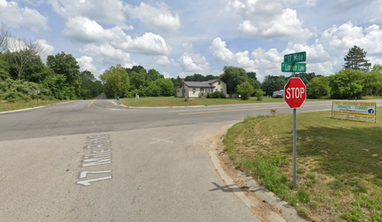 Quick-Thinking Greenville Students and Driver's Training Praised After School Bus Crash Following Driver's Medical Emergency