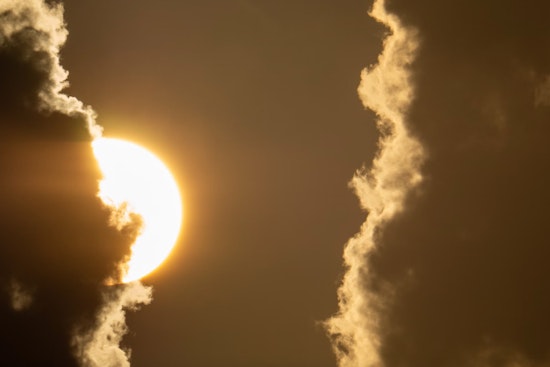 Raleigh Braces for Mixed Weather as Sunny Days Combine with Risk of Severe Thunderstorms Ahead