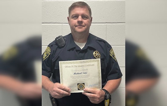 Roane County Sheriff's Office Honors Deputy Michael Sims as Officer of the Quarter for April 2025