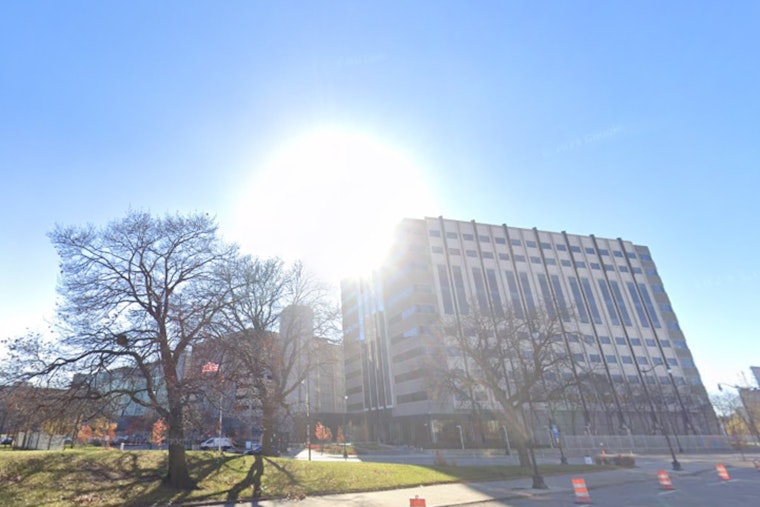 Sacramento Basks in a Sunny Prelude to Summer, NWS Forecasts Highs Reaching Low 90s