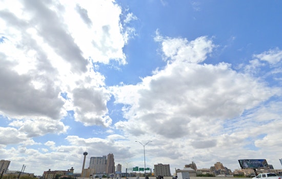 San Antonio Braces for Mixed Weather with Heat, Showers, and Thunderstorm Chances in the Forecast