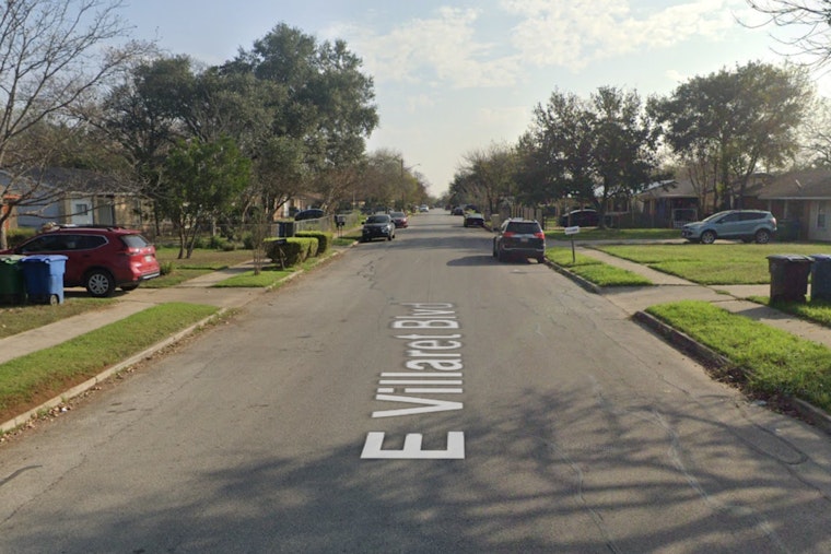 San Antonio Teenager on Electric Skateboard Fatally Struck by Car on Far South Side
