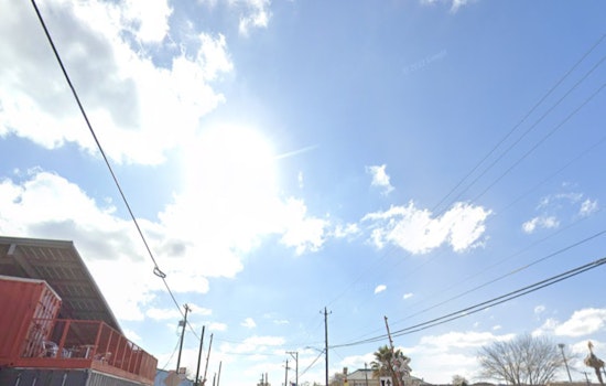 San Antonio's Weekly Weather Dance, Sunny Days, Thunderstorms, and Gusts in the Mix
