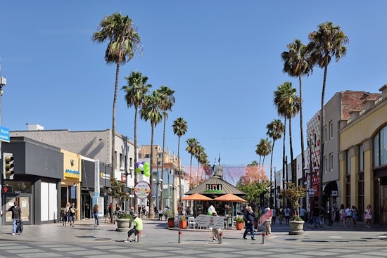 Santa Monica Approves Public Drinking at Third Street Promenade to Boost Post-Pandemic Revival
