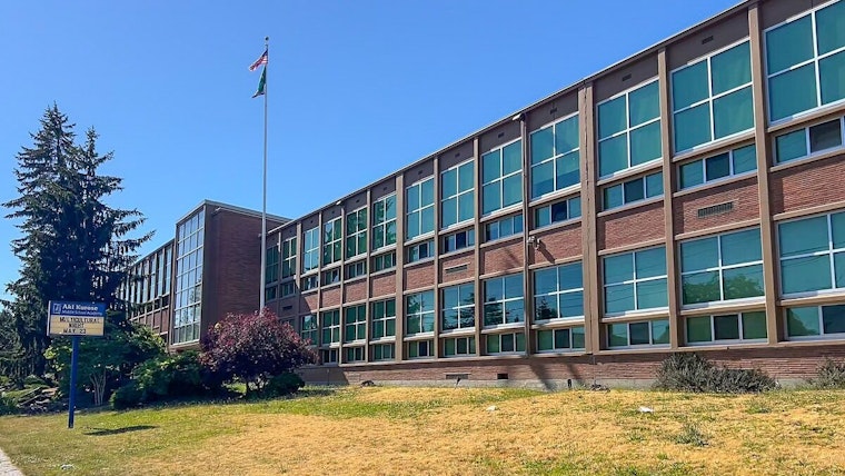 Seattle Calls for Community Volunteers to Shape Zoning Future of Aki Kurose Middle School