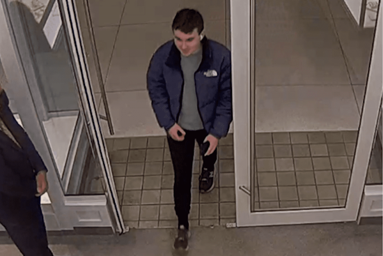Seattle Police Seek Public's Help to Identify Suspect in $27,000 Tiffany's Bracelet Theft