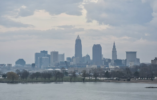 Severe Thunderstorm Alert: NWS Warns Ohioans Along I-71/77 Corridors of Potential Damaging Winds and Hail
