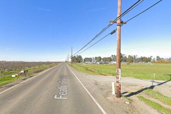 Small Plane Makes Emergency Landing in Yuba County Agricultural Field, Two Hospitalized with Minor Injuries