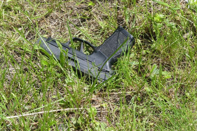 Springfield Police Arrest Man with Loaded Firearm and Drugs Near School/Park, Multiple Charges Filed