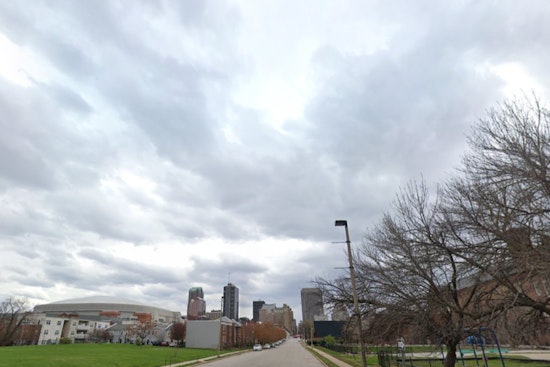 St. Louis Weather, A Week of Showers and Thunderstorms with a Sunny Wednesday Respite