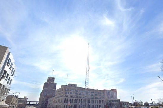 St. Louis Weekend Weather, Mild Temperatures with Showers Likely, NWS Advises