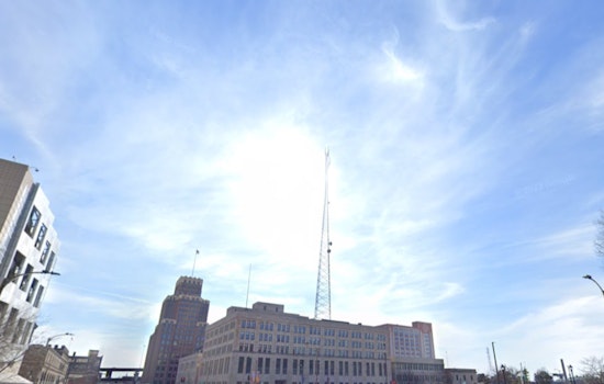St. Louis Weekend Weather, Mild Temperatures with Showers Likely, NWS Advises