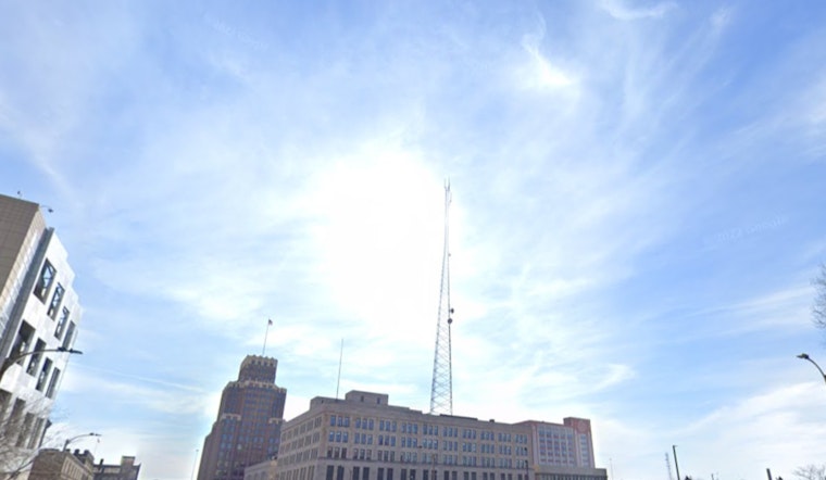St. Louis Weekend Weather, Mild Temperatures with Showers Likely, NWS Advises