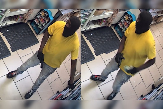St. Petersburg Police Seek Public's Help to Identify Suspect in Late-Night 7-11 Armed Robbery