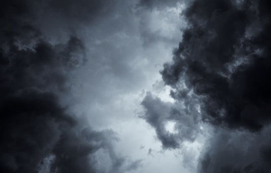 Sunny and Stormy Mix as Jacksonville Faces a Week of Variable Weather with Highs in the 90s