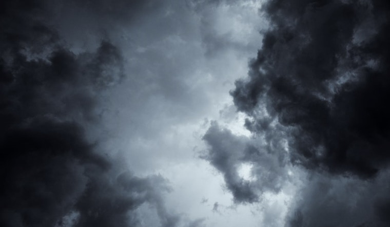 Sunny and Stormy Mix as Jacksonville Faces a Week of Variable Weather with Highs in the 90s