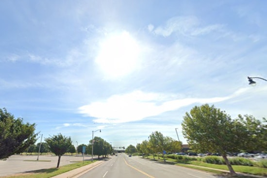 Sunny Skies and Warm Temperatures Grace Oklahoma City, Possible Weekend Showers on the Horizon