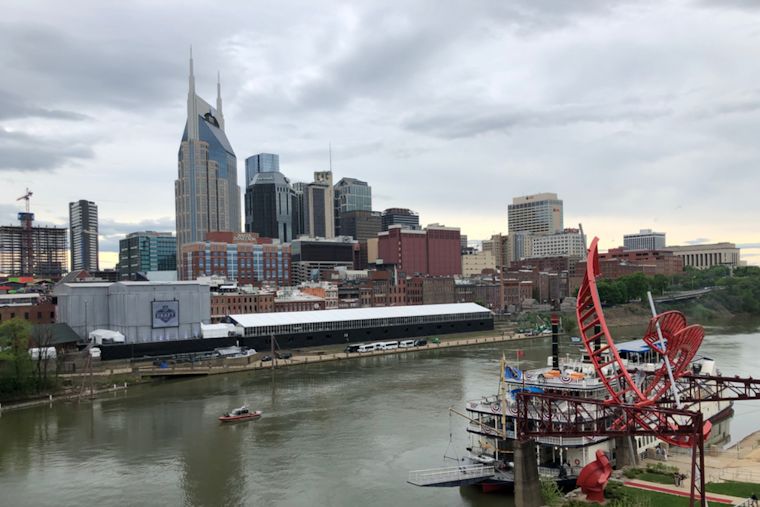 Sunny Skies Turning to Showers: Nashville Braces for Mixed Weather Ahead