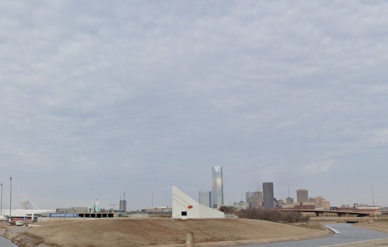 Sunny, Warm Week Ahead for Oklahoma City with Possible Weekend Showers