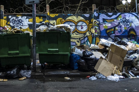 Survey Reveals Over a Third of New Yorkers Admit to Littering, Young Men in Bronx and Queens Leading the Trend