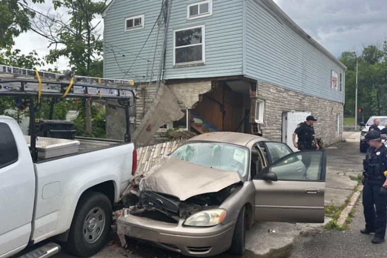 Suspect Arrested After High-Speed Chase Ends in Crash at Lenoir City Radio Station