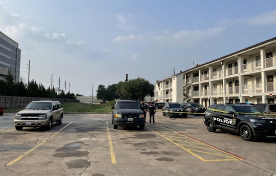 Suspect Surrenders to Sugar Land Police Following Fatal Shooting at West Houston Motel