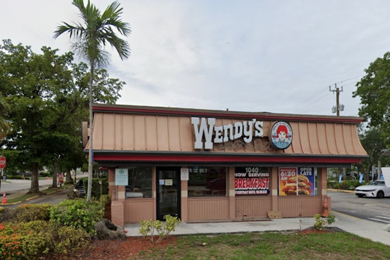 SUV Crashes Into Oakland Park Wendy's Restaurant Leaving Several With Minor Injuries