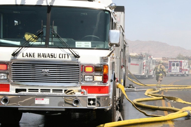 Swift Action by Lake Havasu City Firefighters Thwarts Garage Blaze on Tanqueray Drive