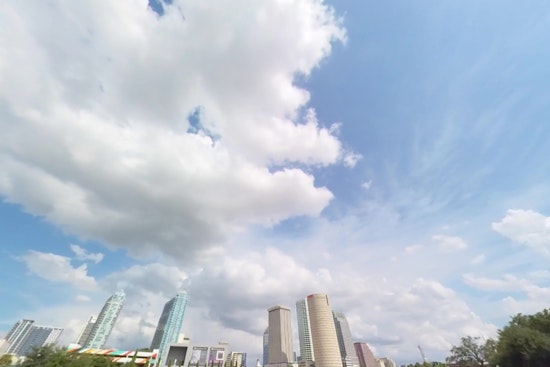 Tampa Braces for a Blend of Sunshine and Storms as NWS Forecasts Weather Shift This Week