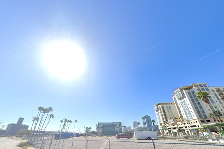 Tampa Residents to Enjoy Warm Sunshine with Chances of Afternoon Showers Ahead
