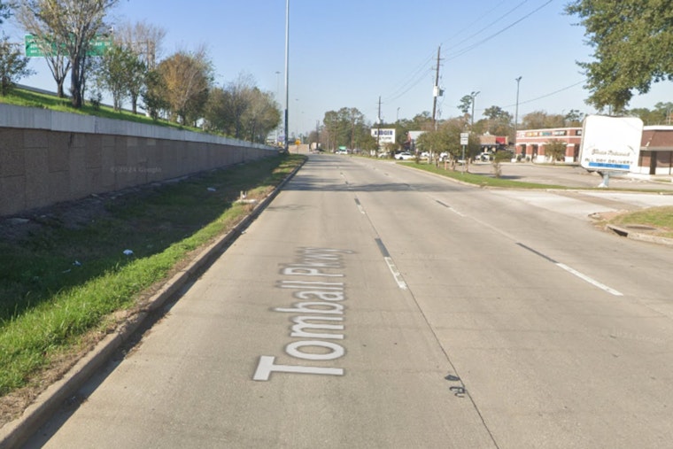 Teen Arrested for Evading and Weapon Charges After Fleeing Traffic Stop in Tomball, Texas