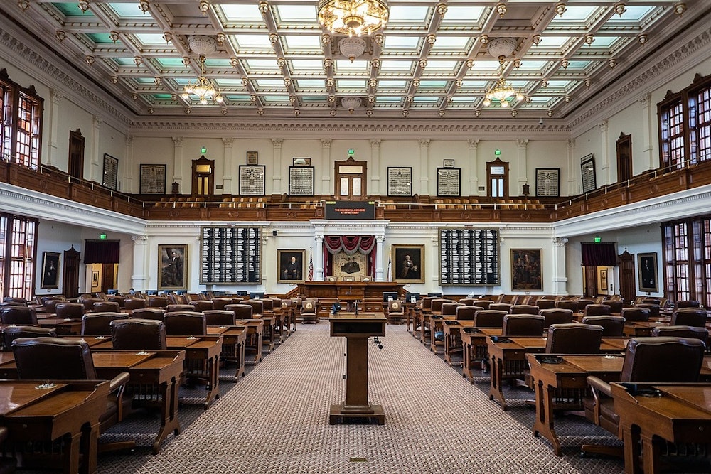 Texas House Approves Bill Mandating Air Conditioning in State Prisons to Address Health Risks