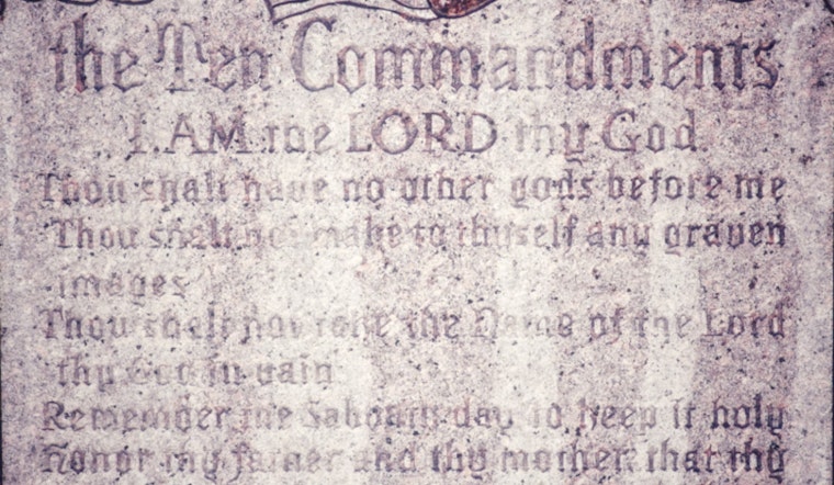 Texas Legislature Mandates Ten Commandments Display in Public Schools, Ignites Church-State Separation Debate