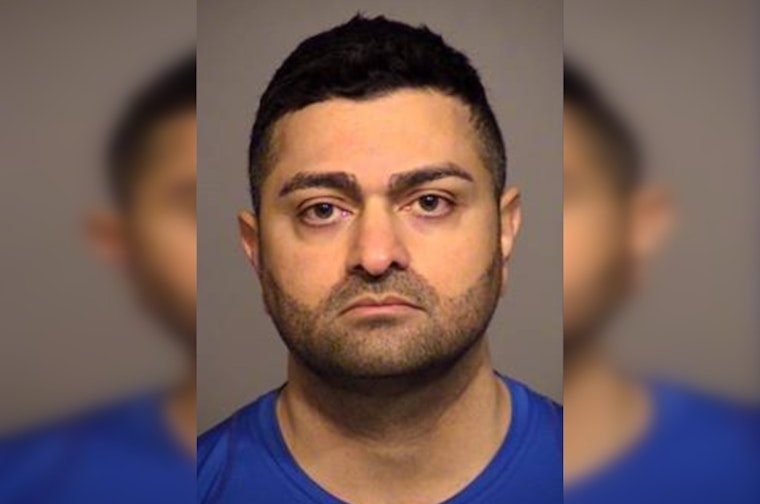 Thousand Oaks Man, Nitun "Nate" Dayalghai Ahir, Faces New Charges for Allegedly Practicing Medicine Without a License in Ventura