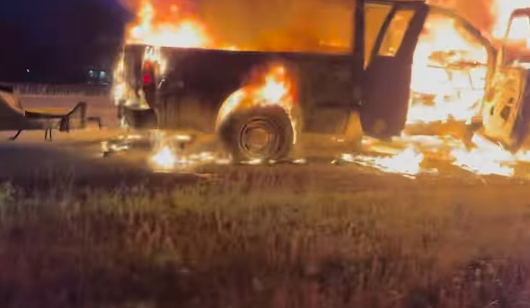 Three Escape Uninjured from Pickup Truck Fire on Interstate 840 near Murfreesboro, Tennessee