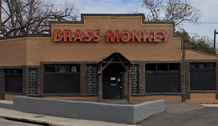 Three Men Stabbed Outside Brass Monkey Nightclub in San Antonio, Suspect Detained by Police