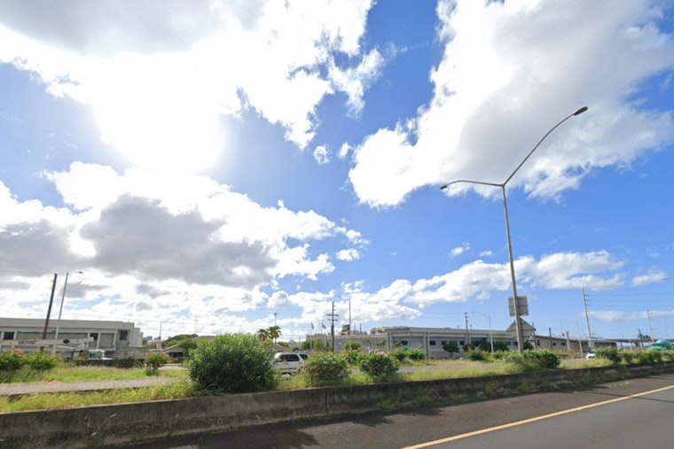 Trade Winds to Ease Over Hawaiian Islands as Weather Stabilizes for Holiday Weekend