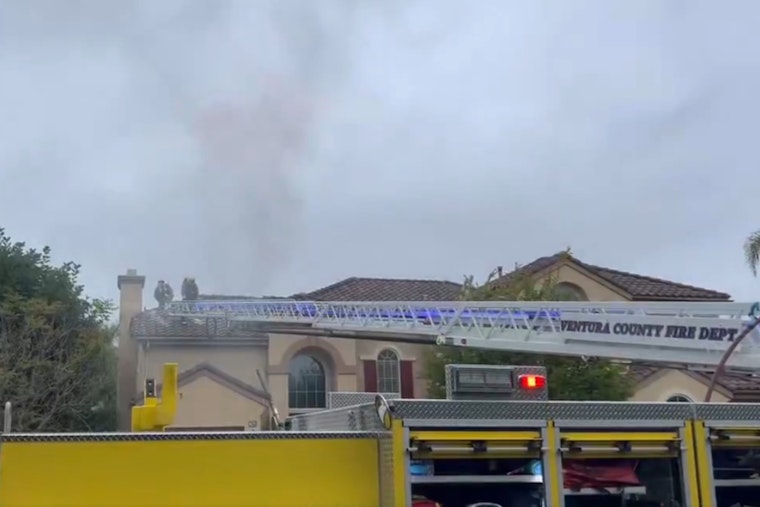 Tragic Plane Crash in Simi Valley Claims Lives of Two Individuals and Dog, Damages Homes