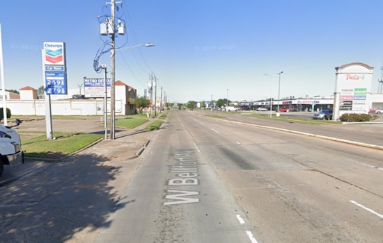 Two Fatalities in Southwest Houston Following Police Pursuit of Stolen Vehicle