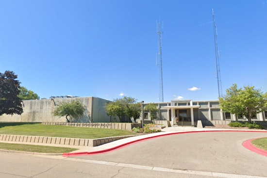 Two Kalamazoo County Jail Staff Suspended After Inmates Left Unattended in Transport Van