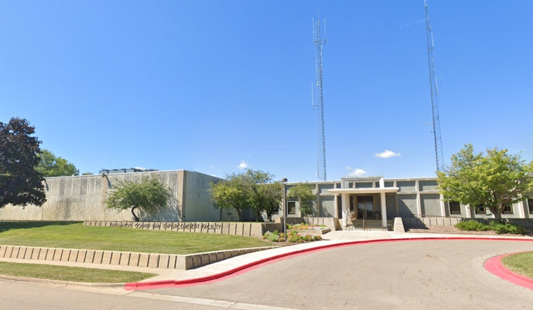 Two Kalamazoo County Jail Staff Suspended After Inmates Left Unattended in Transport Van